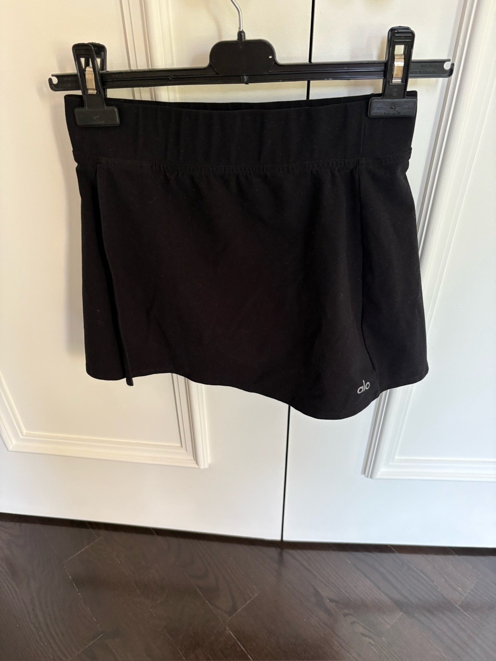 ALO Yoga Alosoft Backspin Skirt Black XS Tennis Pickleball Athleisure